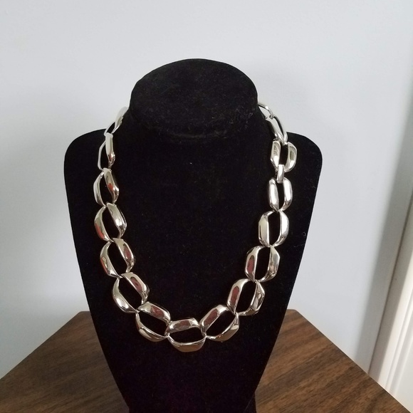 🔴   Beautiful necklace  🔴 - Picture 2 of 3